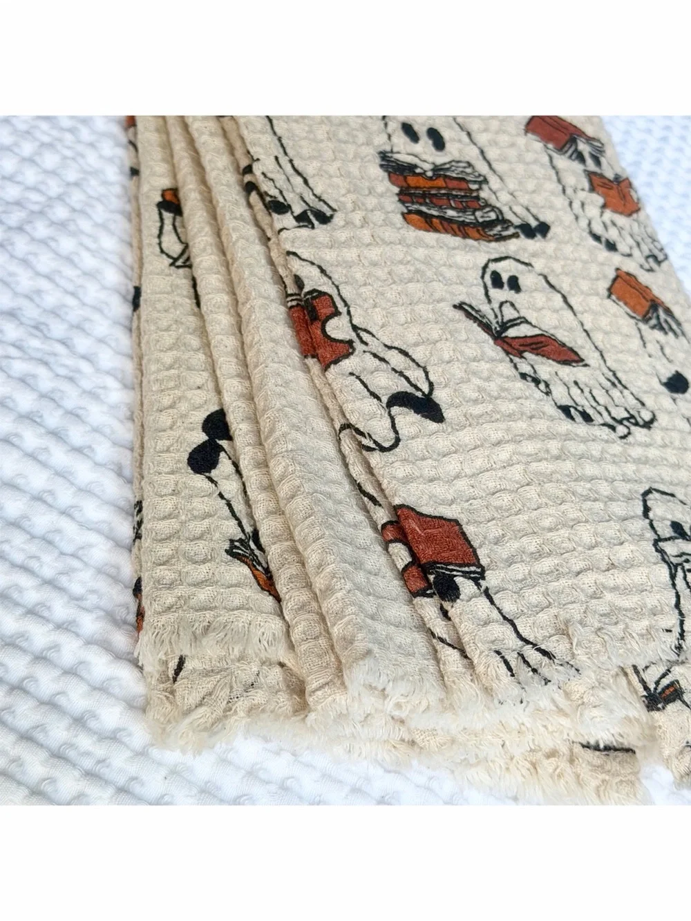 Rachel Zoe Ghosts Reading Books 3 Kitchen Towel Set Viral Halloween Decor NWT